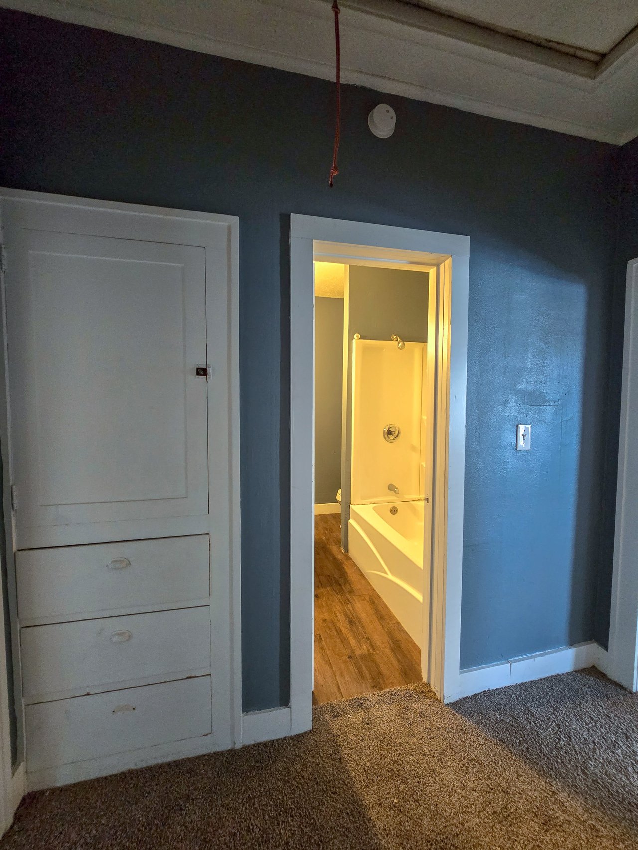 810 N Kickapoo