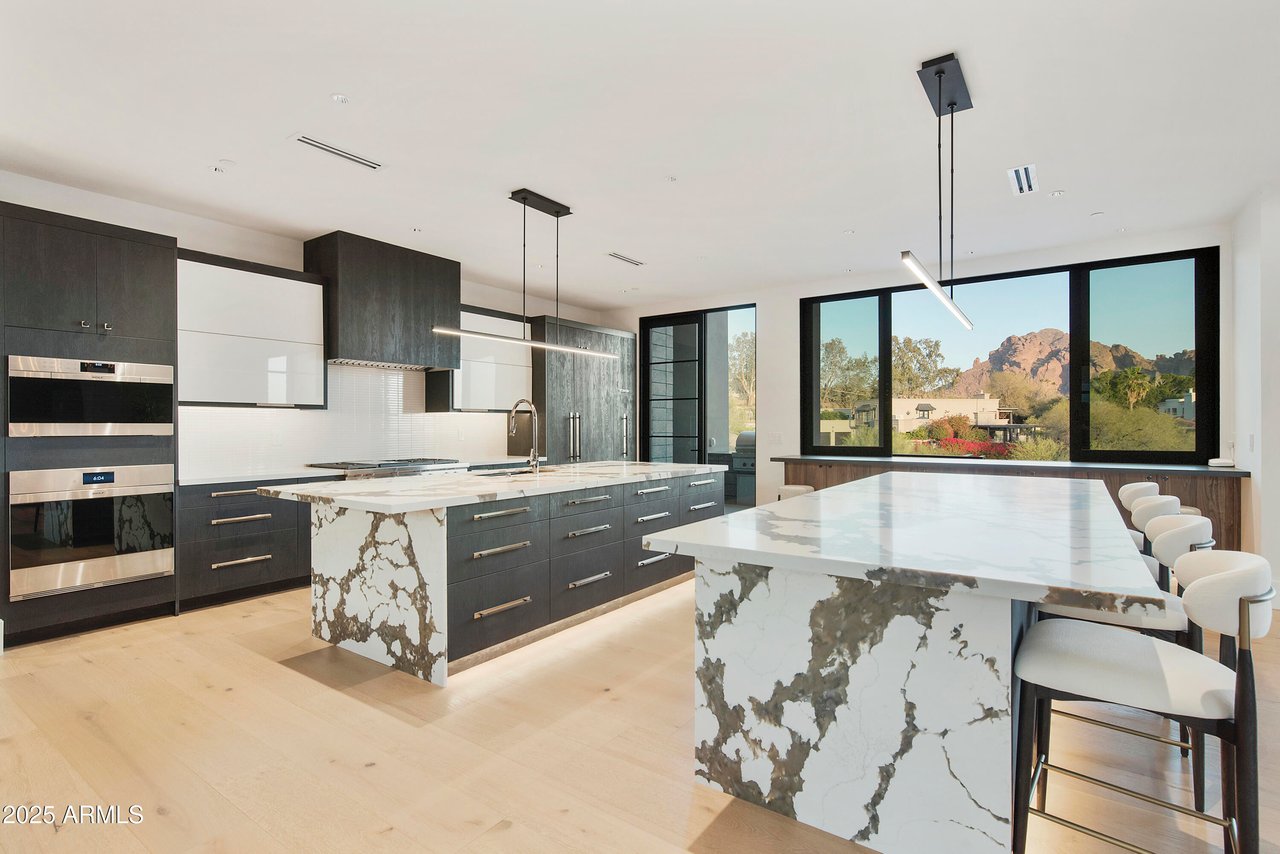4117 E Keim Dr