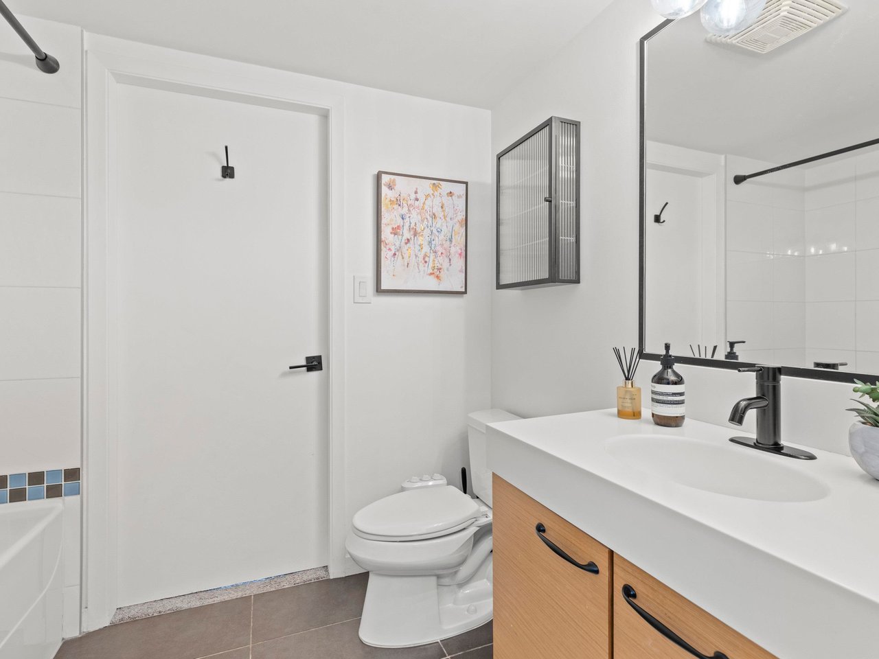 605-2770 Sophia Street, Vancouver