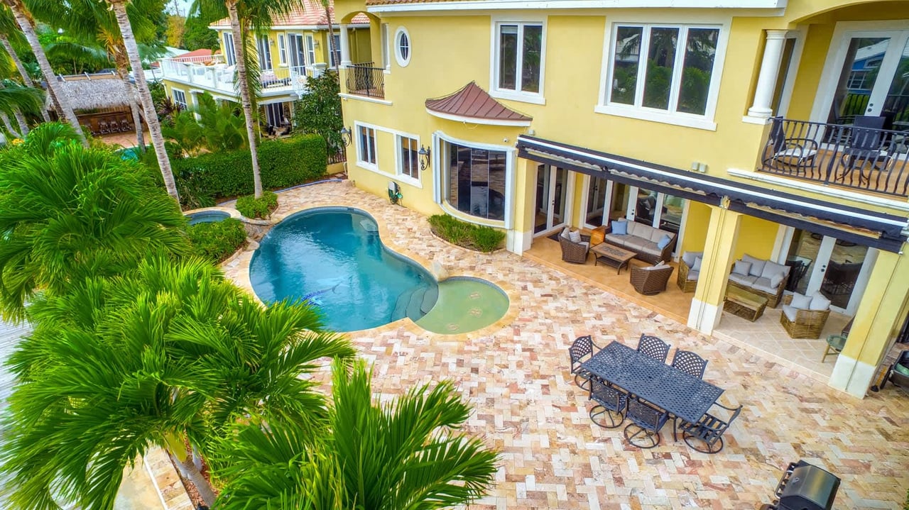 820 Ocean Inlet Dr