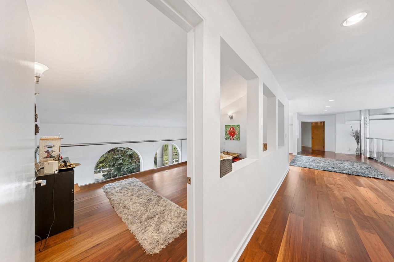14 E Hill Ct, Cresskill