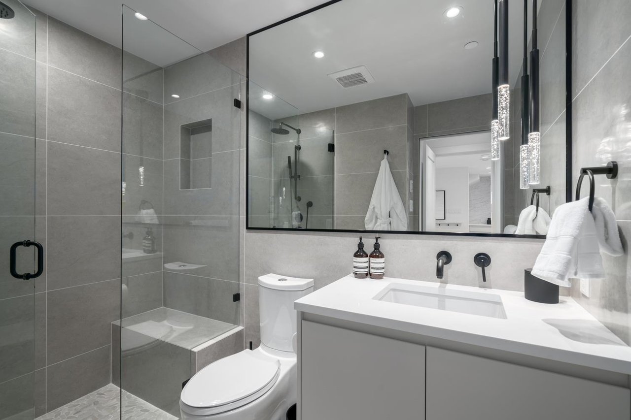 337-4573 Chateau Blvd