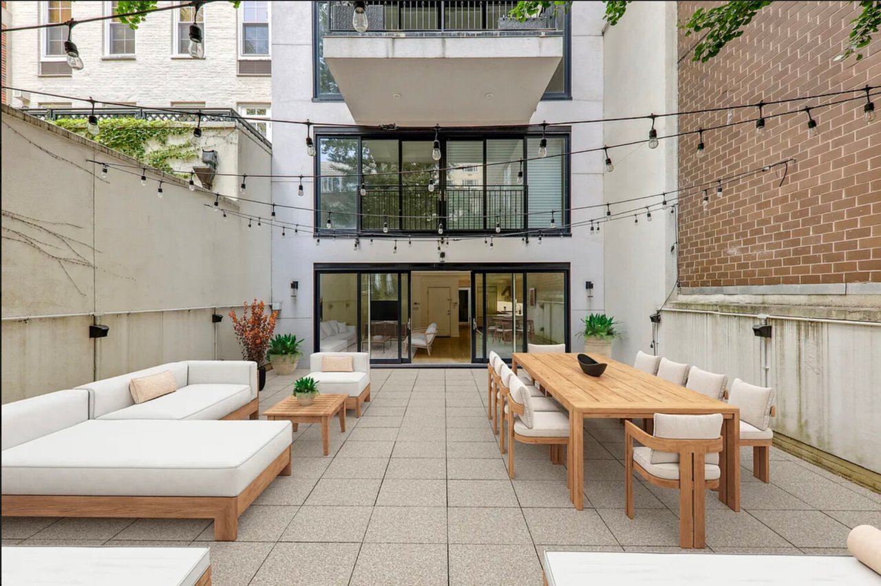 184 East 64th Street, Apt M