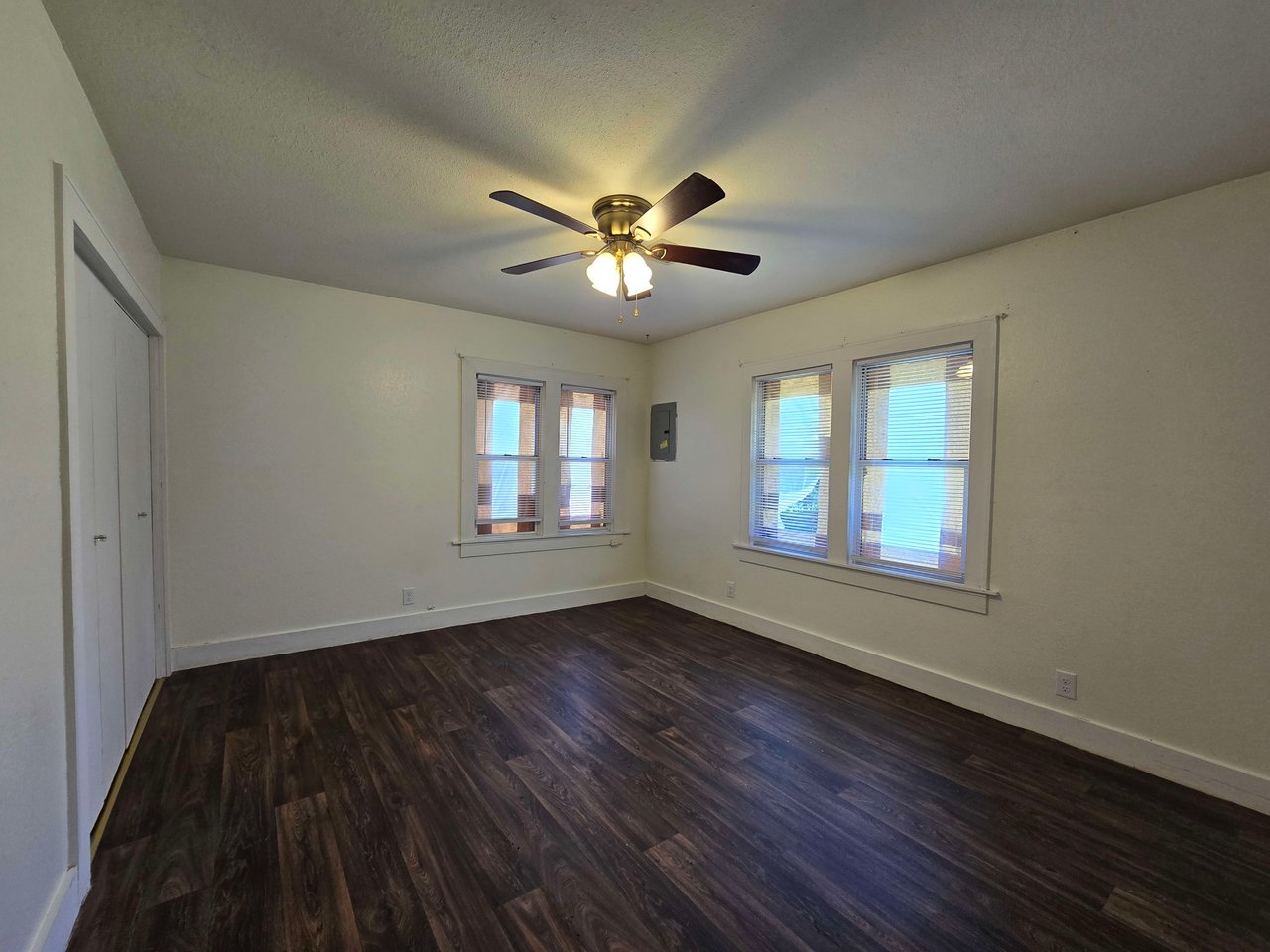 617 N Bonita