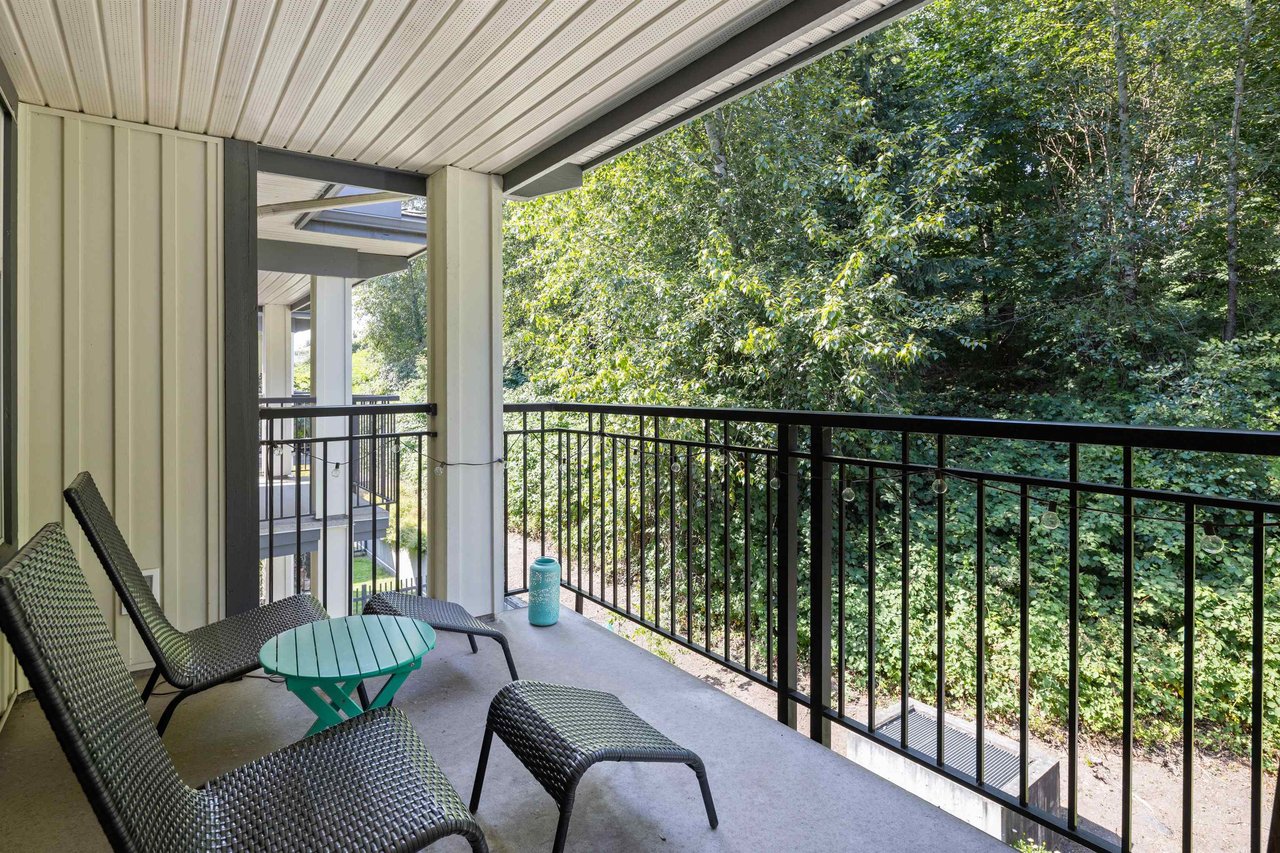 403-4833 Brentwood Dr