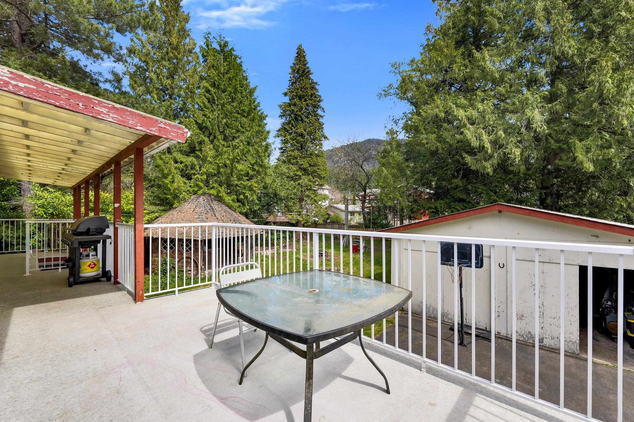 41750 Cottonwood Rd