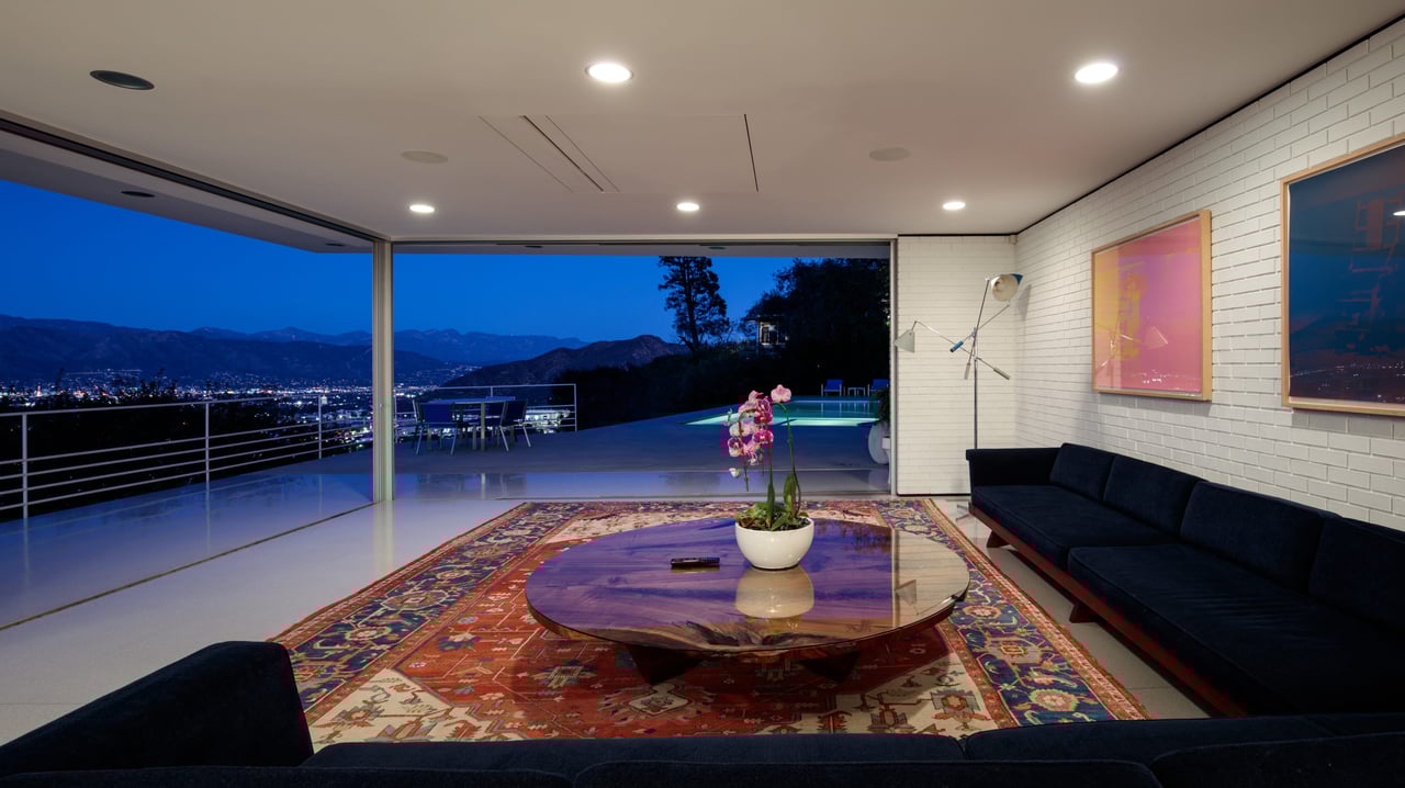 Contemporary Modern View Home