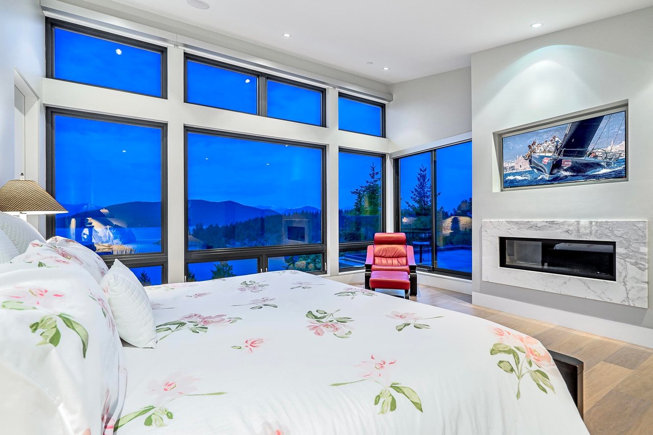 6255 St. Georges Cres