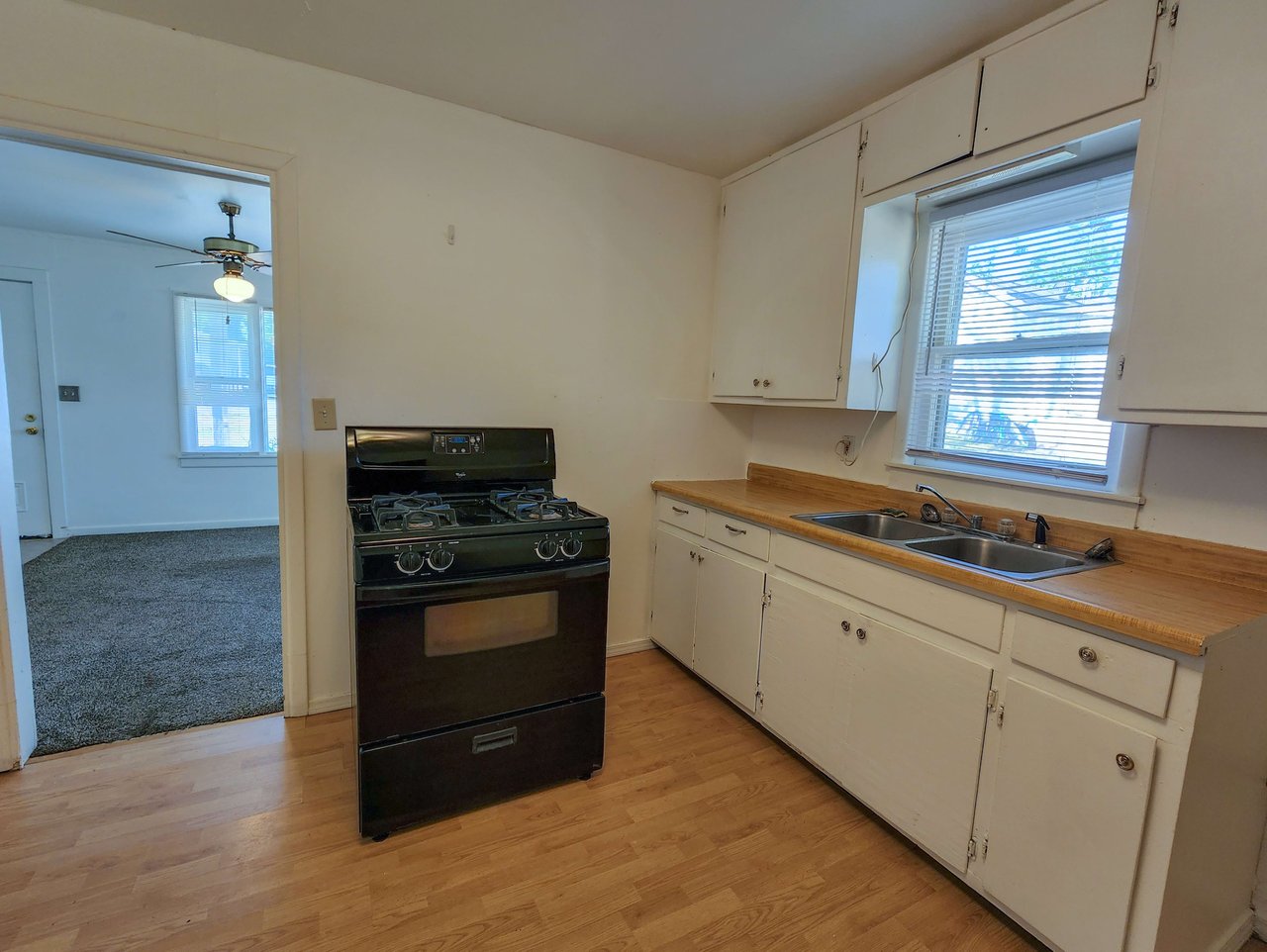 617 W Maple St.