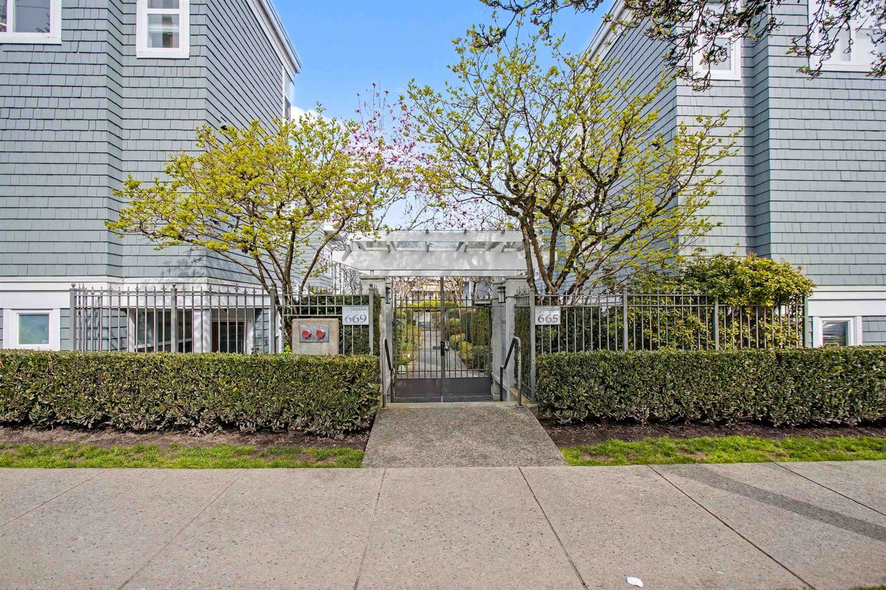 103-669 W 7th Ave
