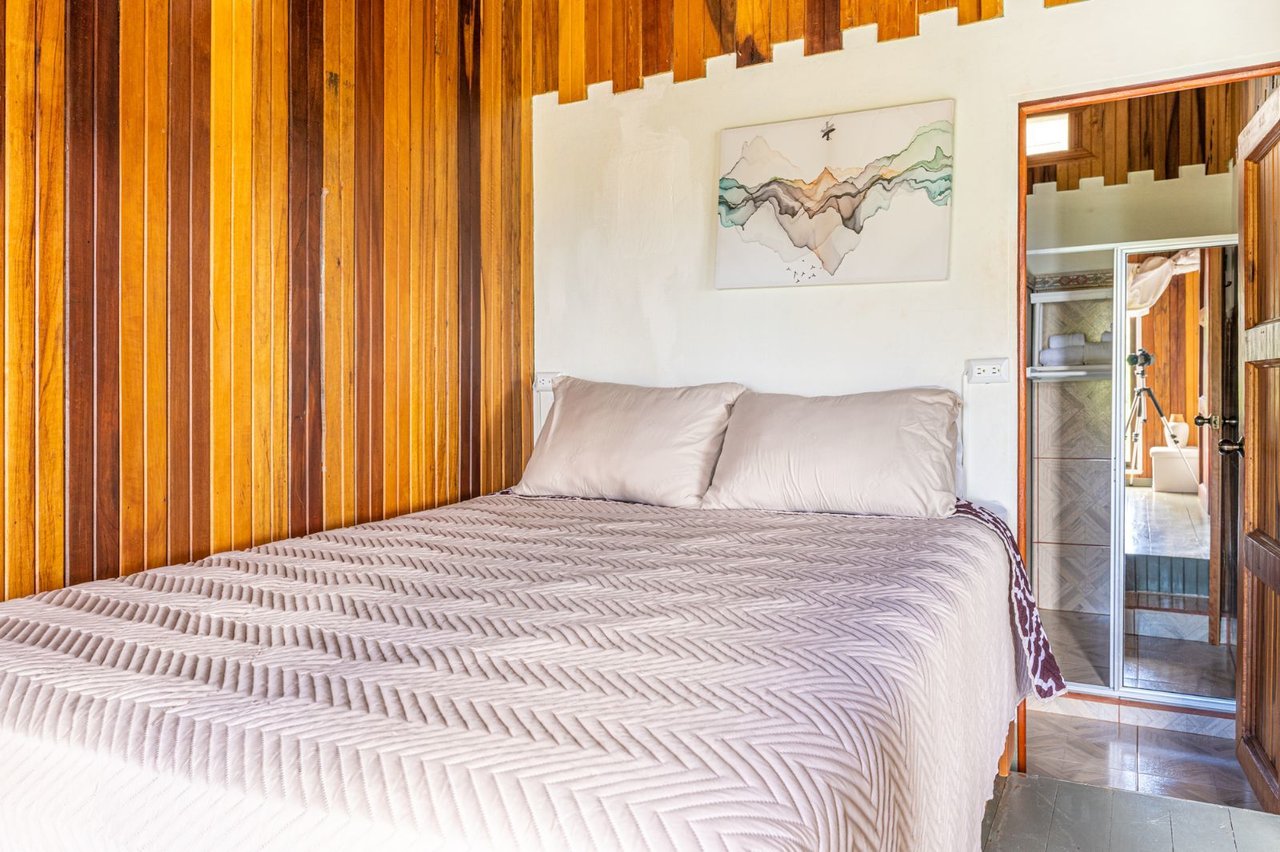 Waterfall Eco Hotel Retreat, Perez Zeledon, San Jose