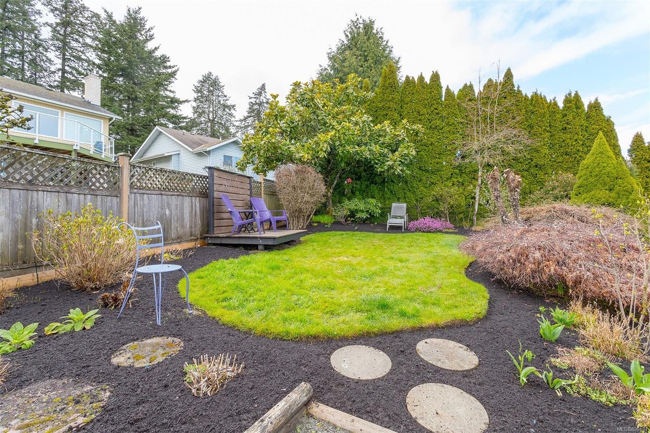 7448 East Saanich Rd, Central Saanich