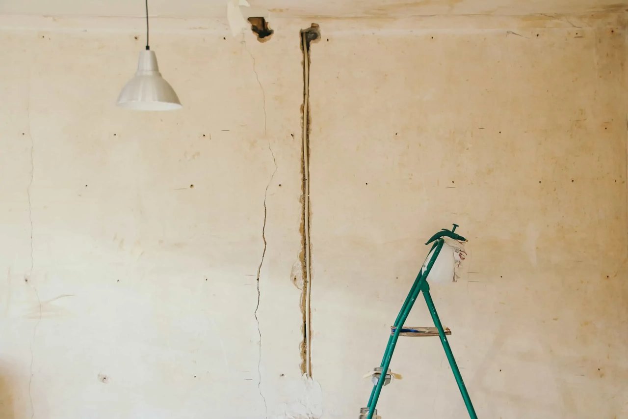 Looking for a Fixer Upper? Here’s What You Need to Know