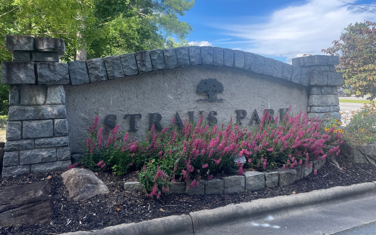 Straus Park