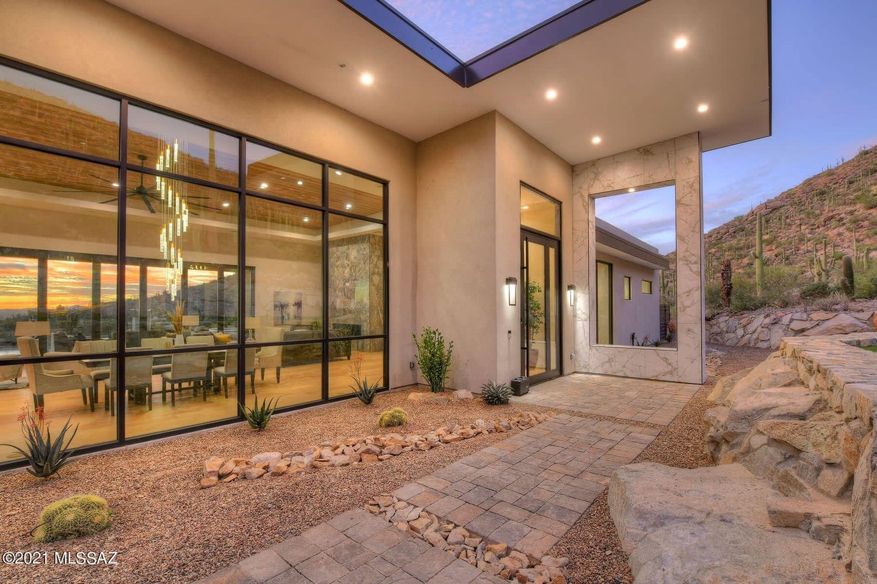 The Gallery At Dove Mountain