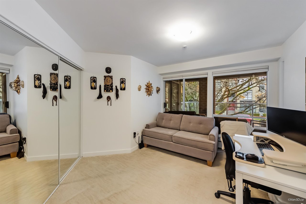 207-2288 W 12th Ave
