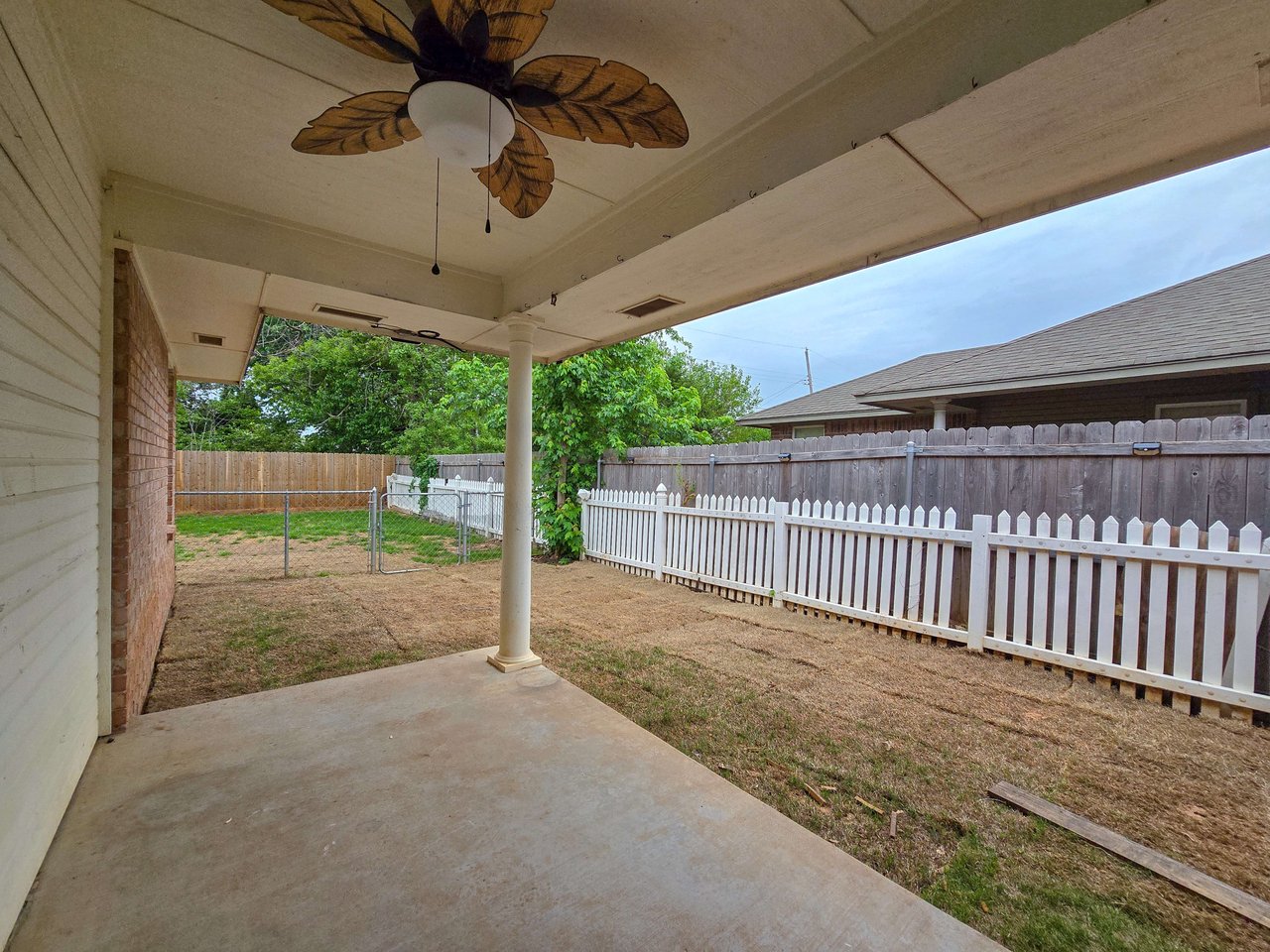 1211 Orchard Dr