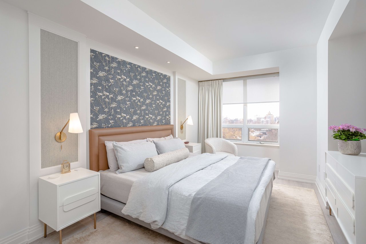 Yorkville Boutique Renovated Suite