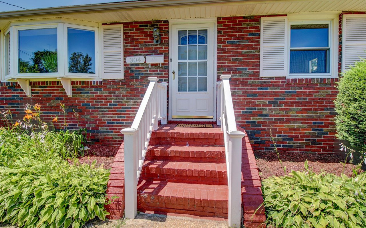 304 Philmar Ave
