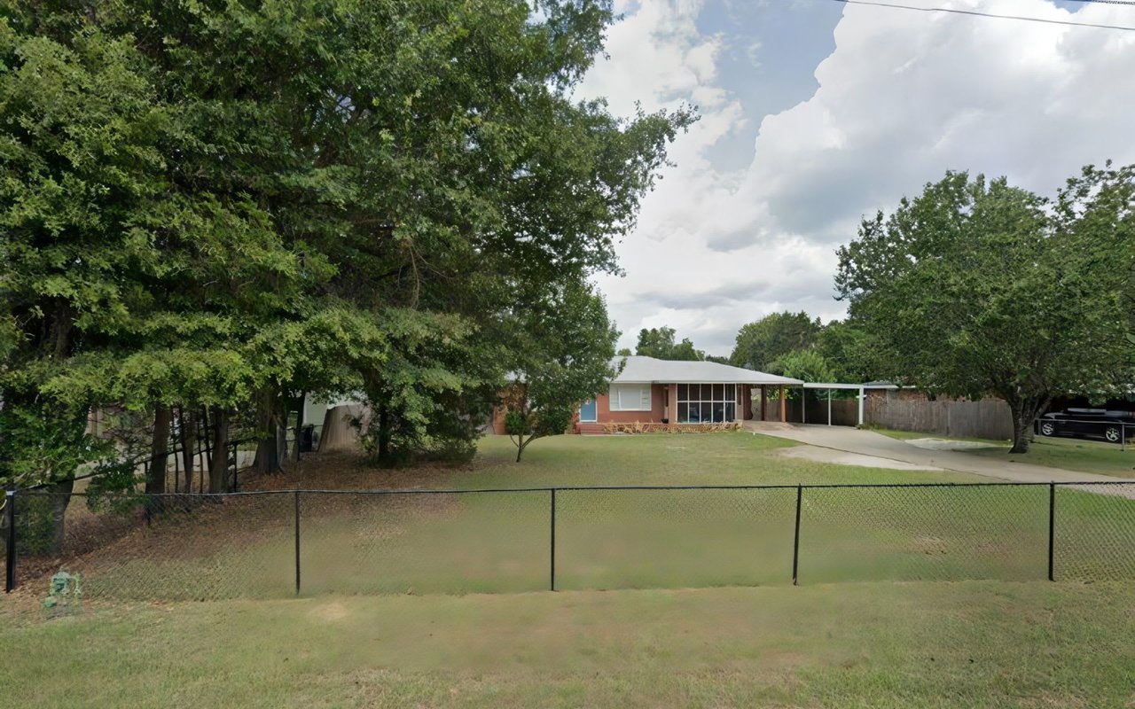 4320 Auburn Rd