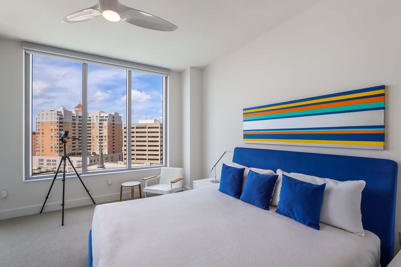 111 S Pineapple Ave #1008