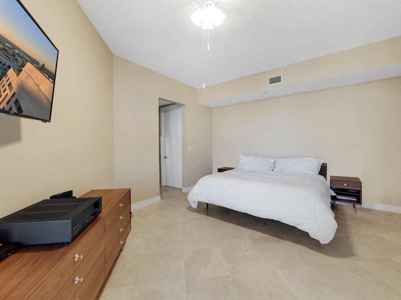 701 S Olive Ave ~ Two City PLaza