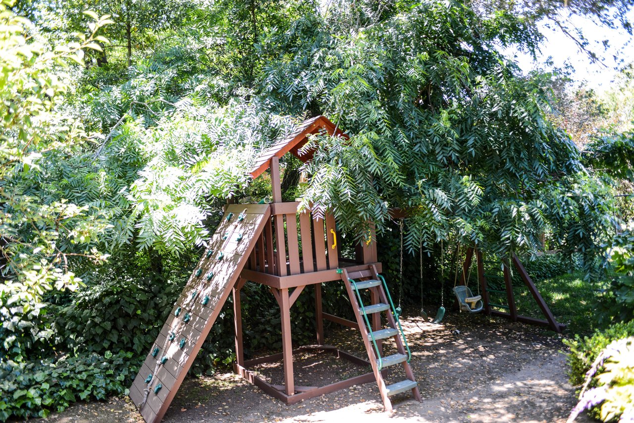 65 Bella Vista Avenue, San Anselmo