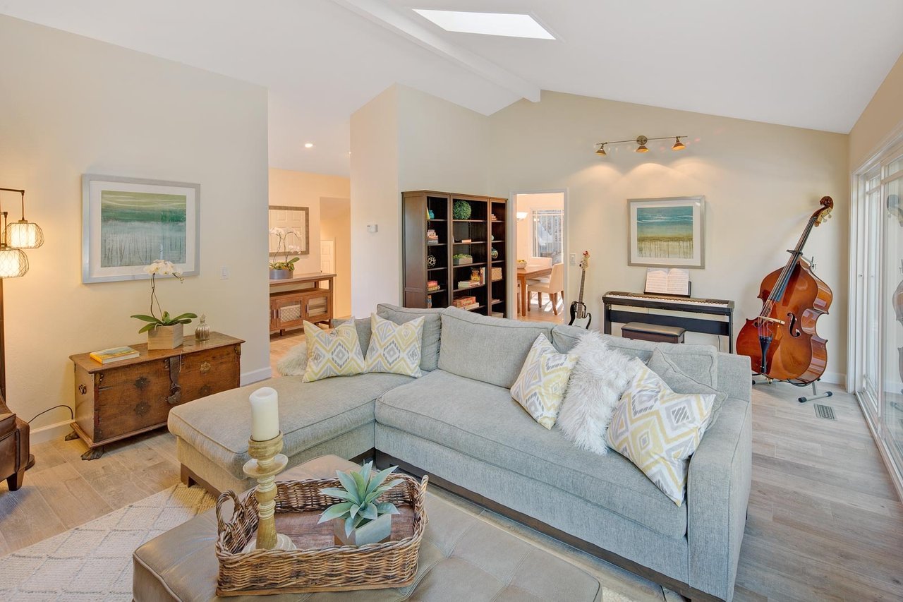 45 Miwok Drive, San Anselmo