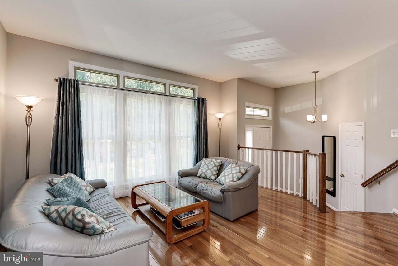 1229 Weatherstone Court