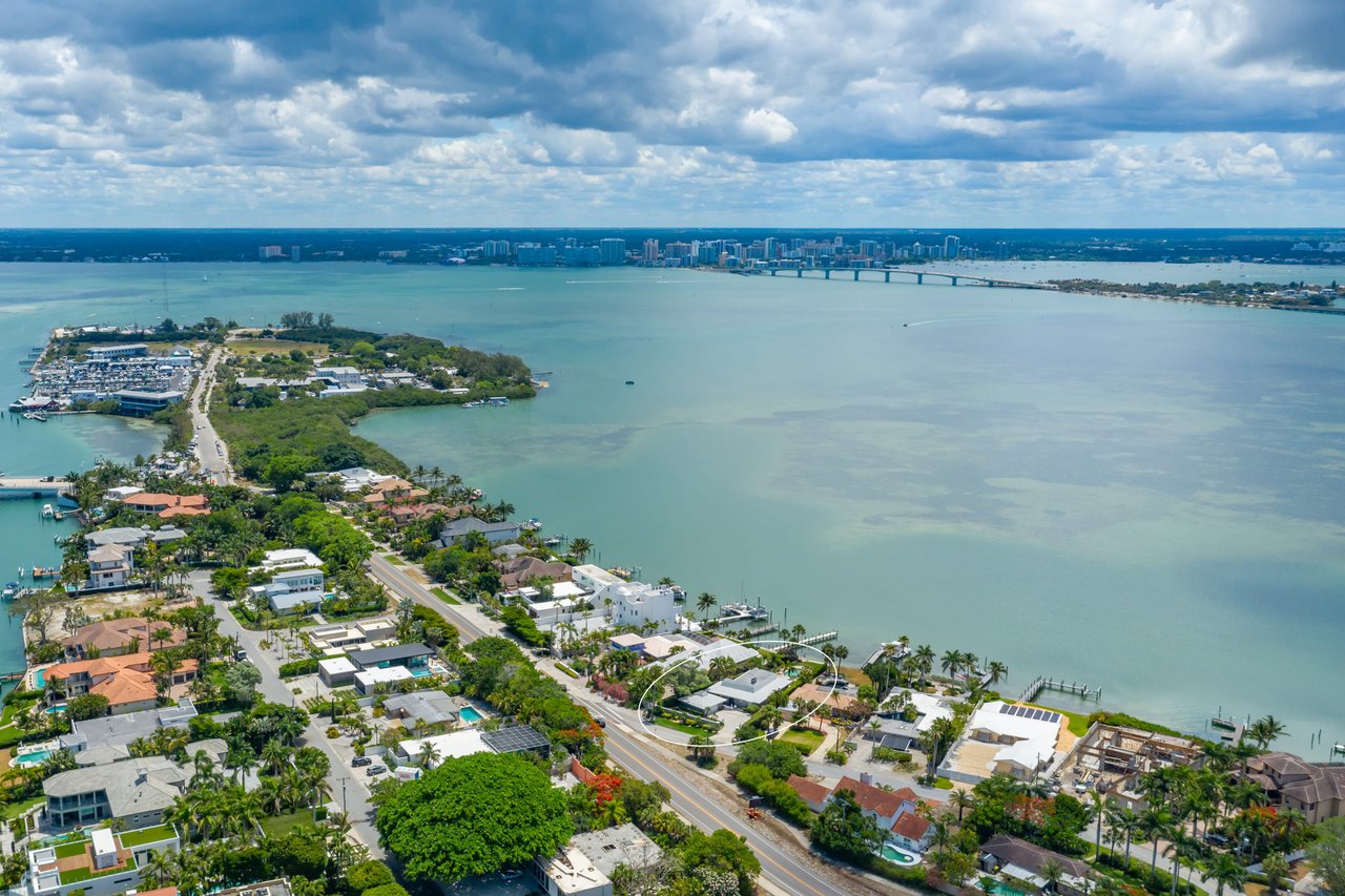 Prestigious Address in Lido Shores