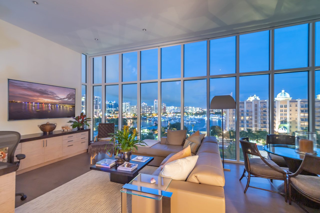280 Golden Gate Point PH 2