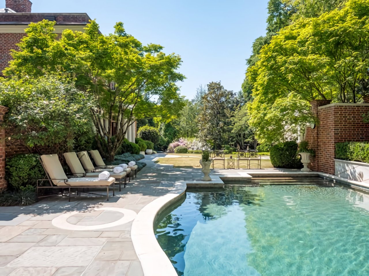 Explore the Finest Selection of Homes for Sale in Buckhead, GA