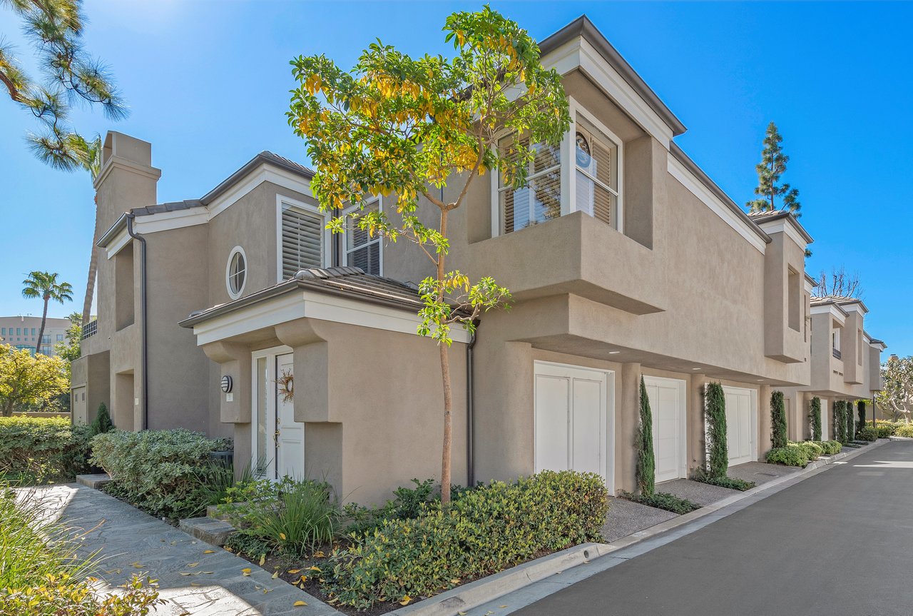 Walk To Work! Turn-Key Newport Beach Condo