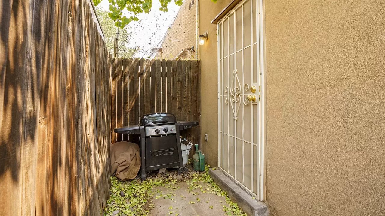 1153 Calle Amanda APT A