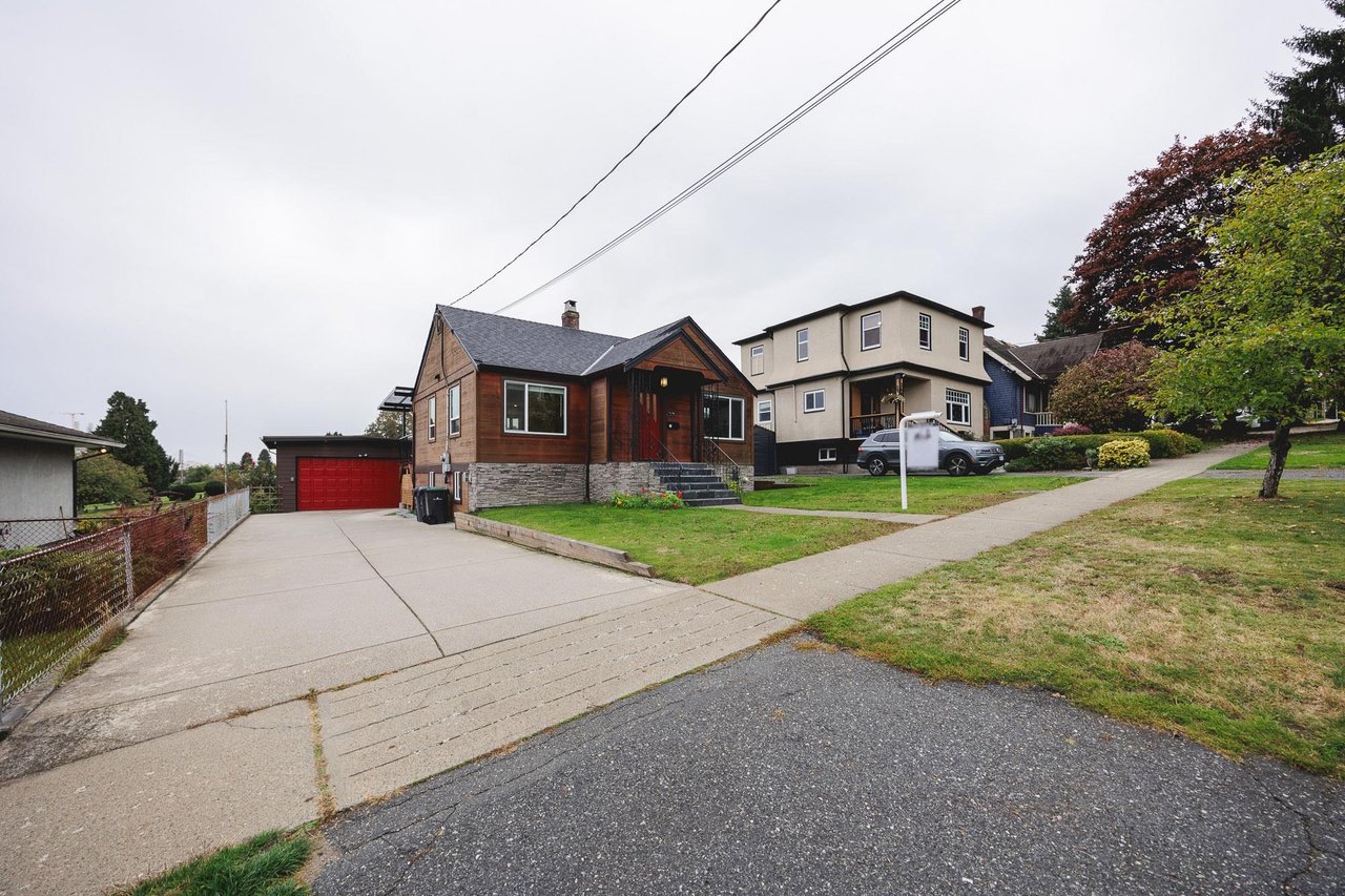 362 Alberta St
