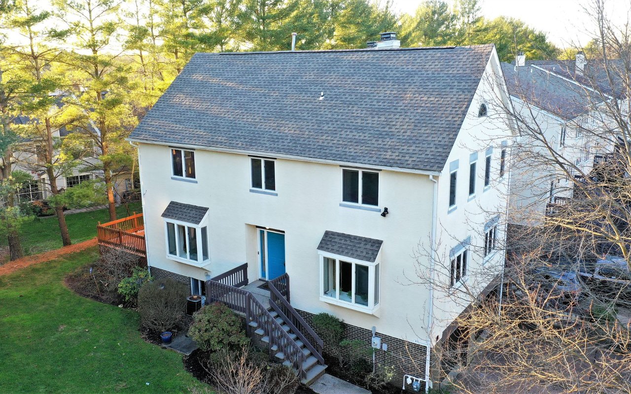 17 EXETER CT