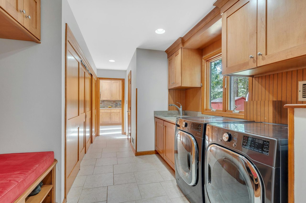 5 Charlotte Court