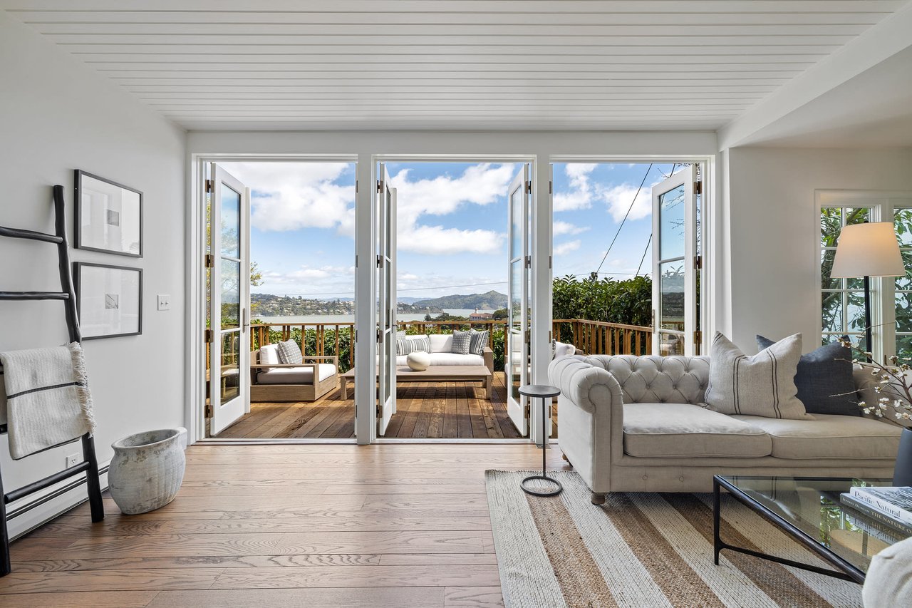 261 Glen Dr, Sausalito, CA  94965