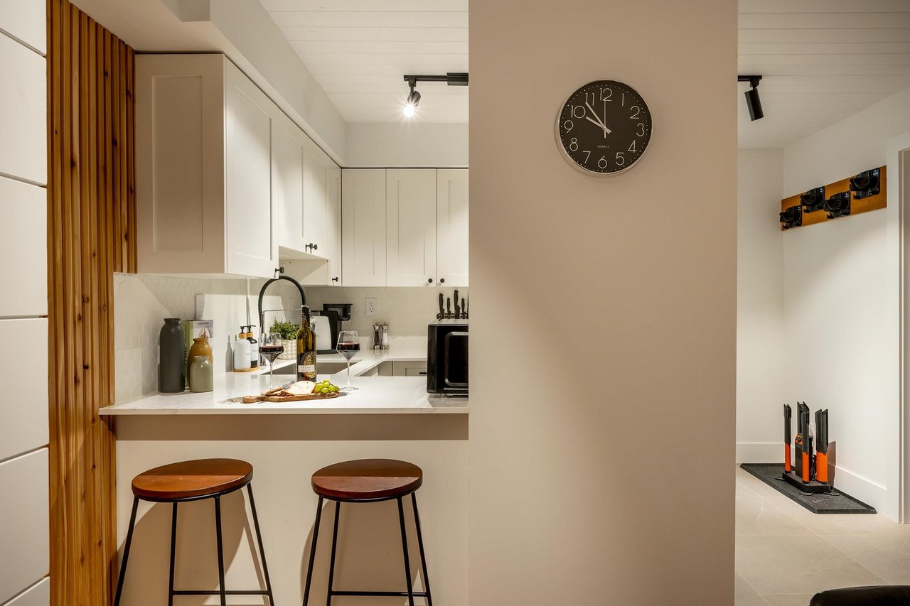 204-2021 Karen Cres