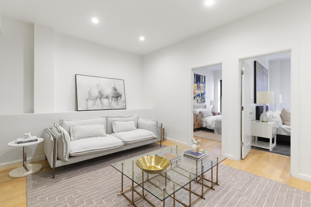 20 West Street, Apt 18-D