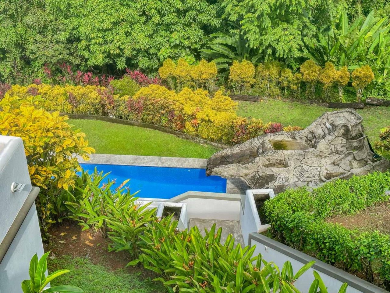 Secure Gated Villa Community, Ojochal, Puntarenas