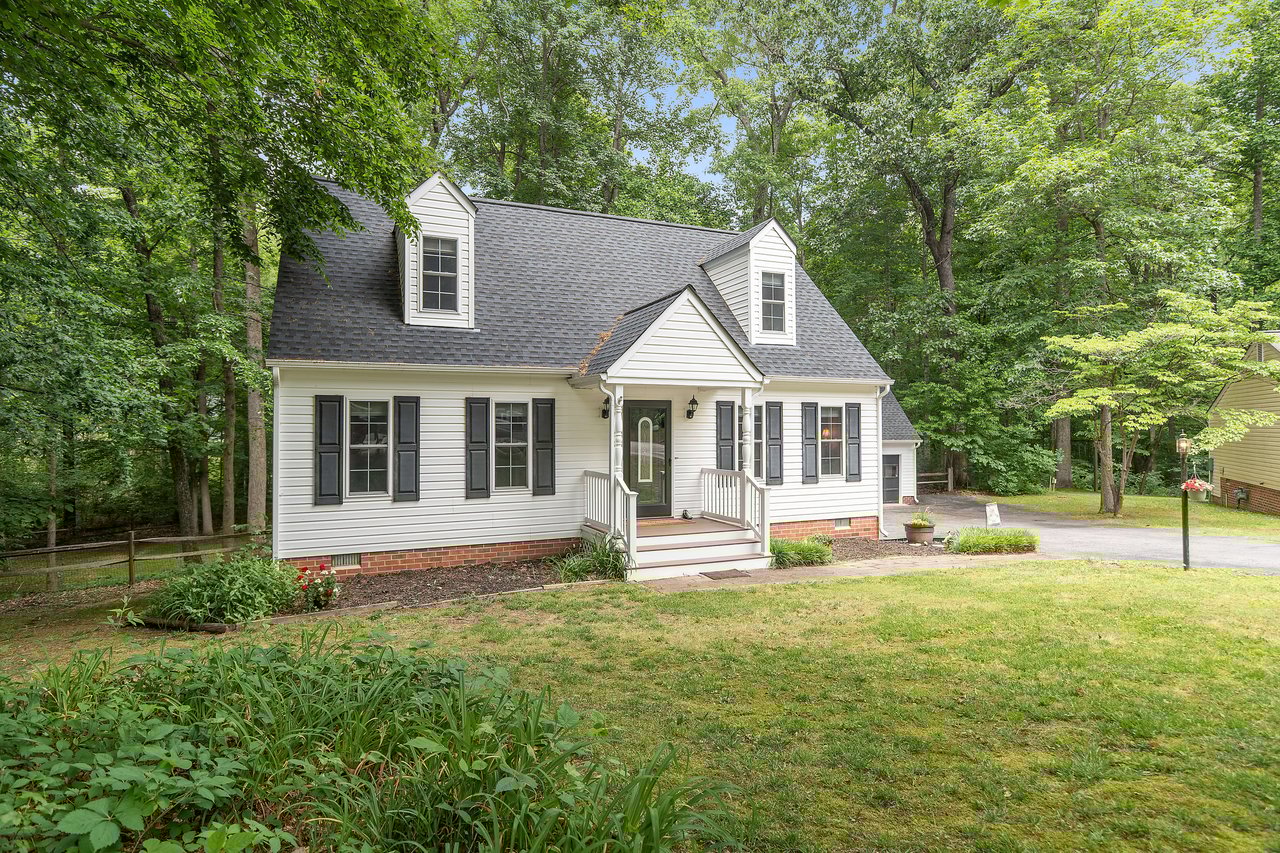 7300 Buck Rub Lane