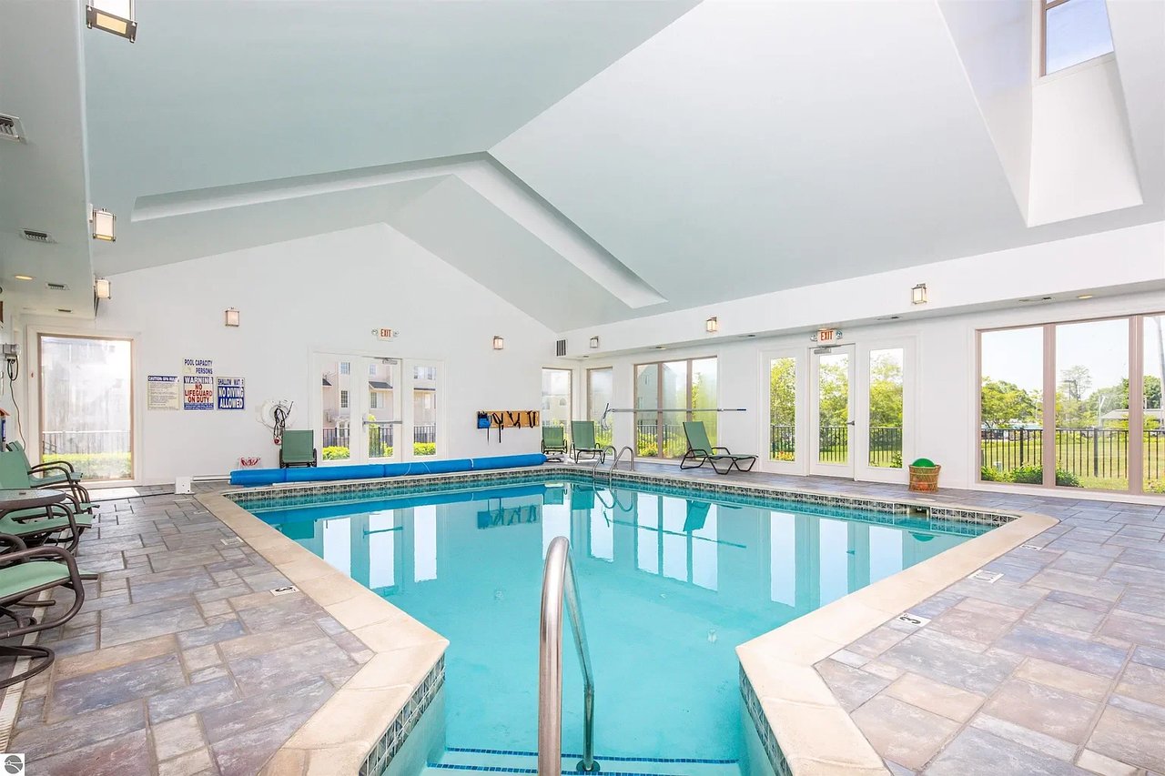 J3 720 N Saint Joseph St