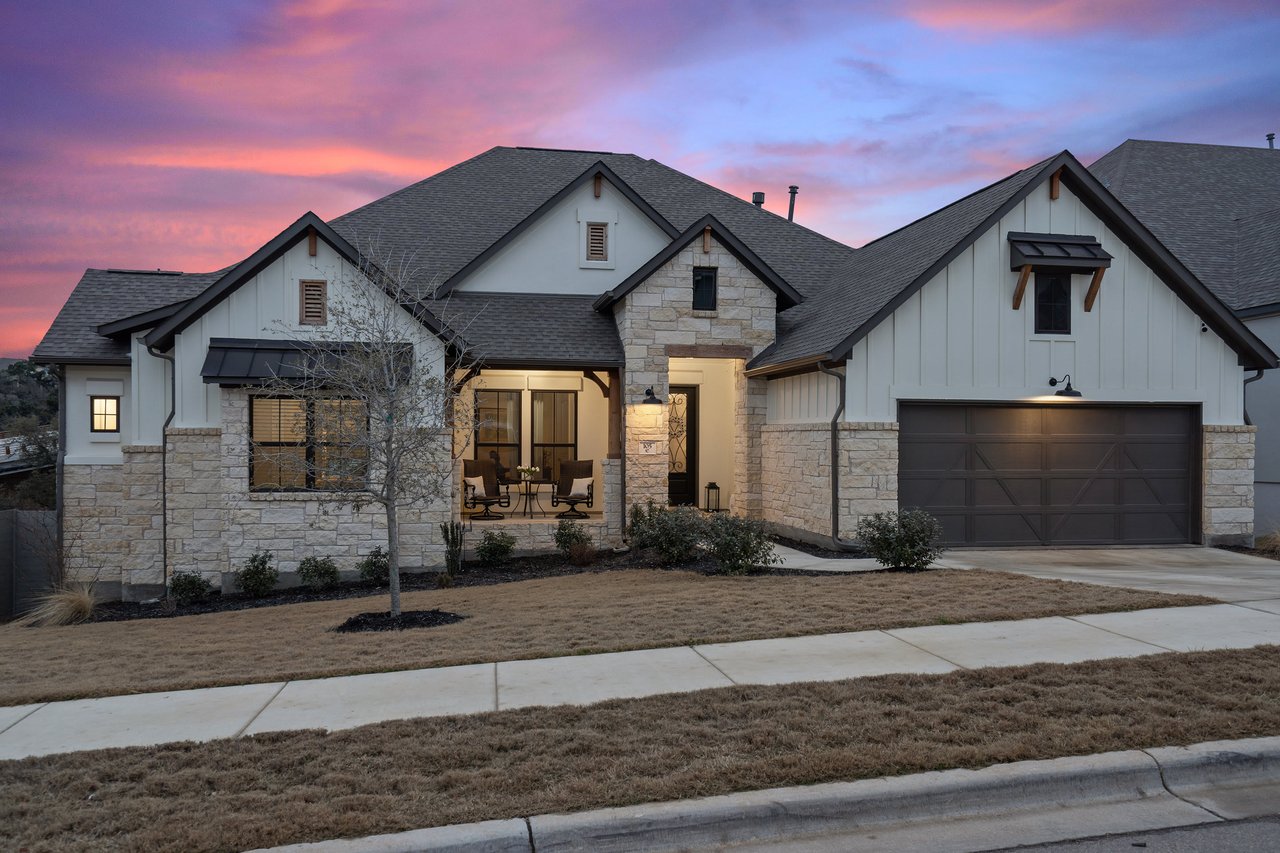 105 Hollytree Court