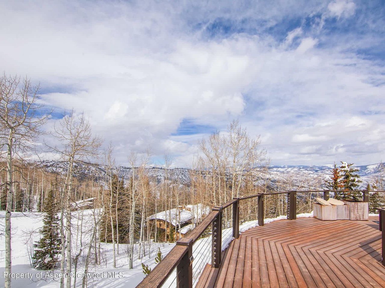  Perfect Gateway with Great Ski Acess - Snowmass Village