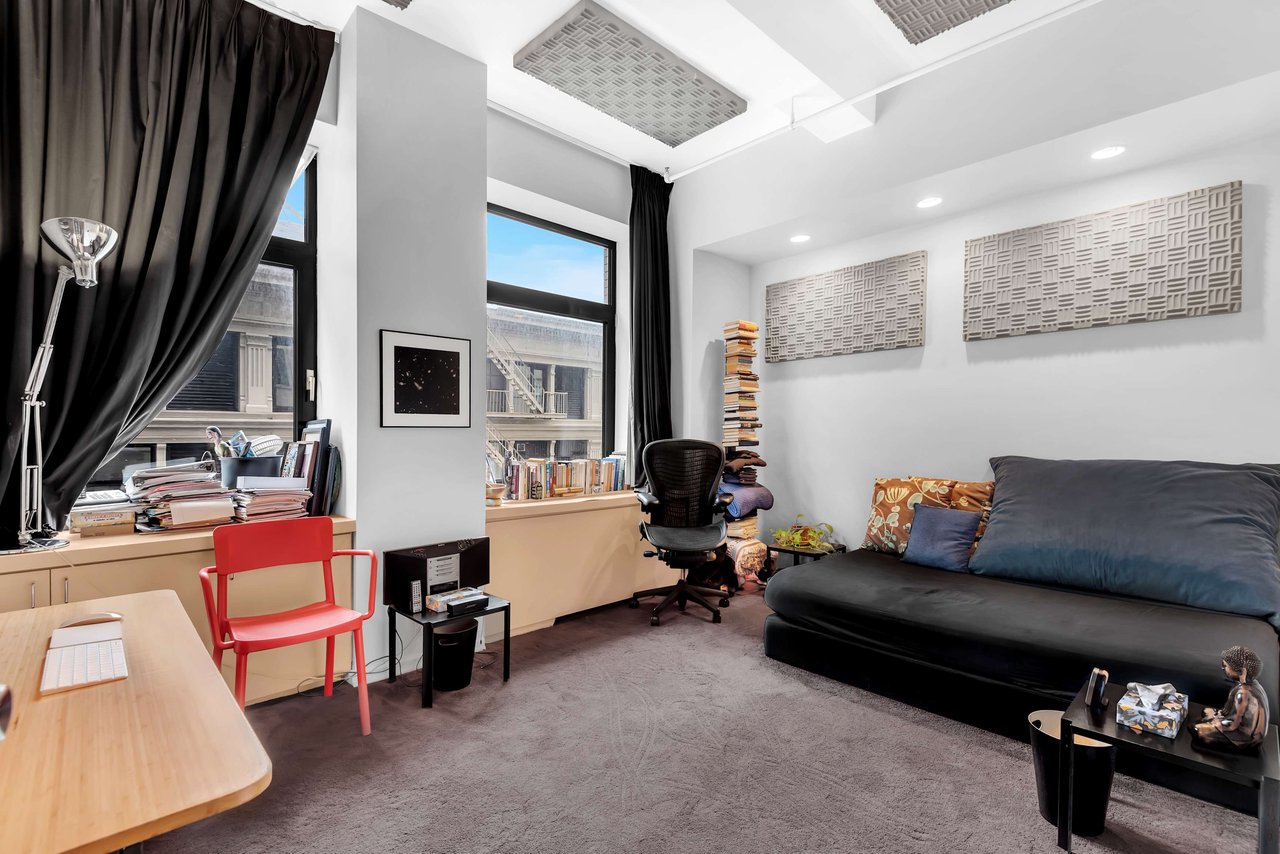 14 East 4th Street Unit: 506