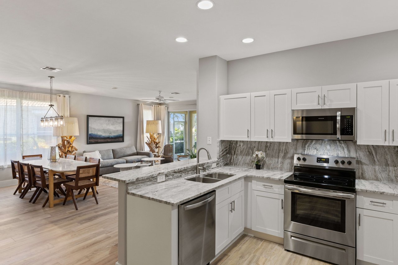 Lexington Carriage Home , 8813 Stockbridge Drive Fort Myers FL