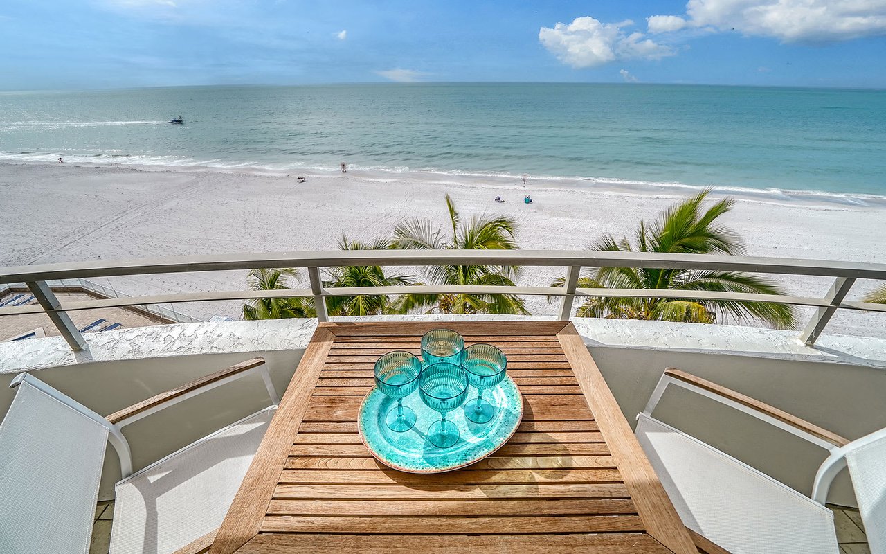 1750 Benjamin Franklin Drive #5C