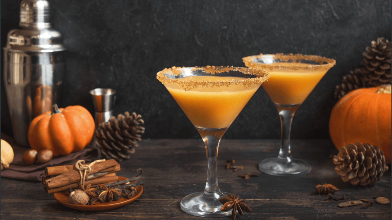 4 Fall-Inspired Cocktails to Warm Up Your Autumn Evenings