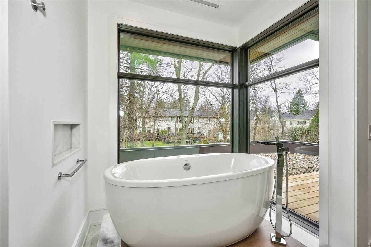 209 Maplewood Rd